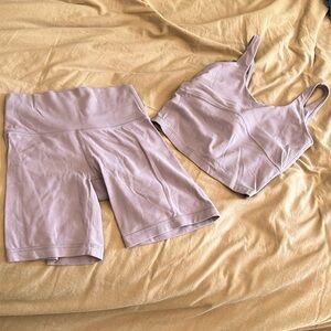 Aritzia TNA workout set